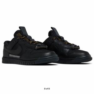 Black Dunks